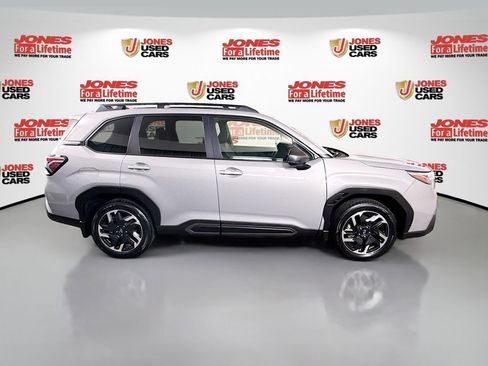 Used 2025 Subaru Forester Limited AWD/4WD image 20