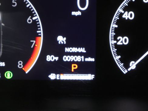 Used 2024 Honda HR-V Sport image 38