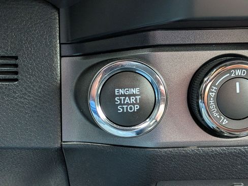 Used 2023 Toyota Tacoma TRD Sport image 25