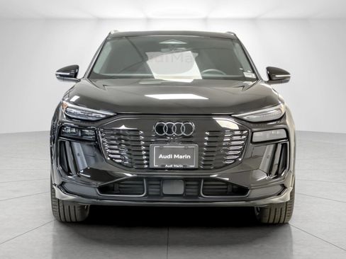 New 2027 Audi Q6 e-tron Premium Plus image 8