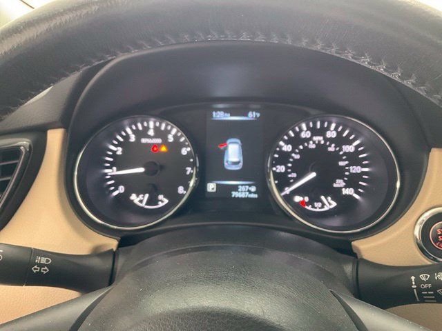 Used 2017 Nissan Rogue SL w/ SL Premium Package FWD image 10