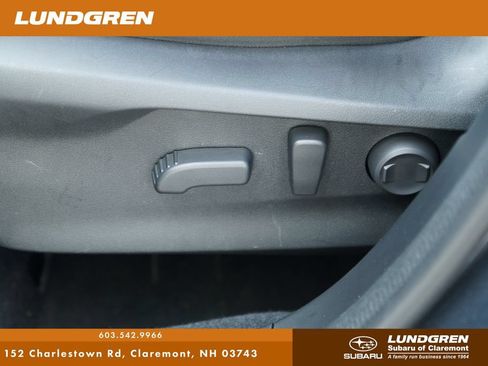 Used 2023 Subaru Forester Premium AWD/4WD image 14
