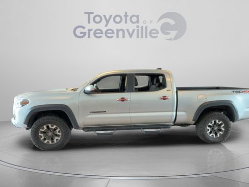 Used 2023 Toyota Tacoma TRD Off-Road AWD/4WD image 2