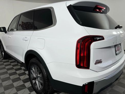 Used 2024 Kia Telluride LX image 26