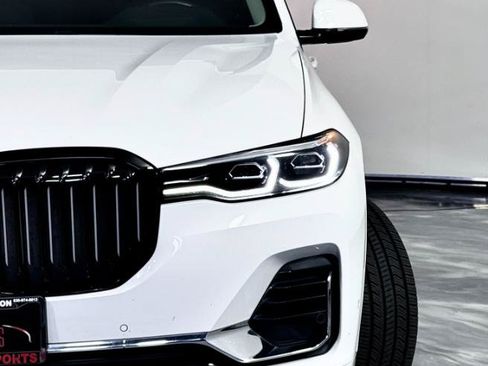 Used 2019 BMW X7 xDrive50i AWD/4WD image 6
