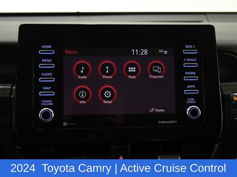 Used 2024 Toyota Camry SE image 17