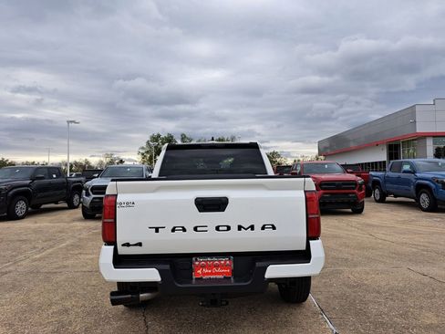 New 2026 Toyota Tacoma SR5 AWD/4WD image 6