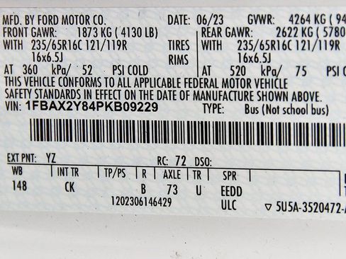 Used 2023 Ford Transit 350 XLT image 12