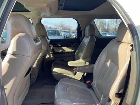 Used 2015 GMC Acadia Denali image 17
