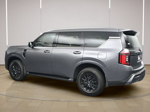 Certified 2025 Nissan Armada SV AWD/4WD image 5