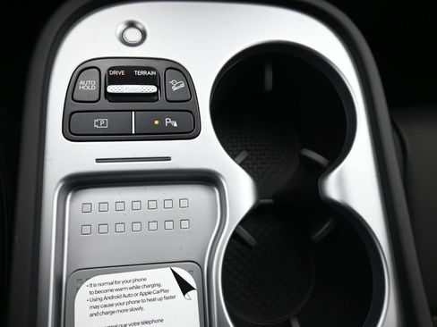 New 2026 Hyundai Ioniq 9 Limited image 18