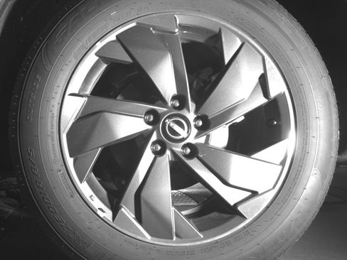 Used 2025 Nissan Rogue SV FWD image 14