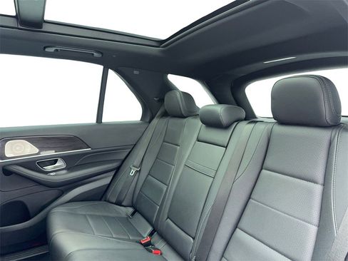 Used 2022 Mercedes-Benz GLE 350 w/ AMG Line Exterior image 42