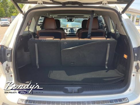 Used 2019 Toyota Highlander Limited AWD/4WD image 14