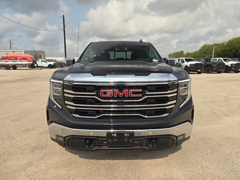 Used 2026 GMC Sierra 1500 SLT AWD/4WD image 8