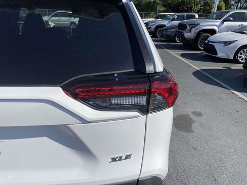 Used 2024 Toyota RAV4 XLE FWD image 17