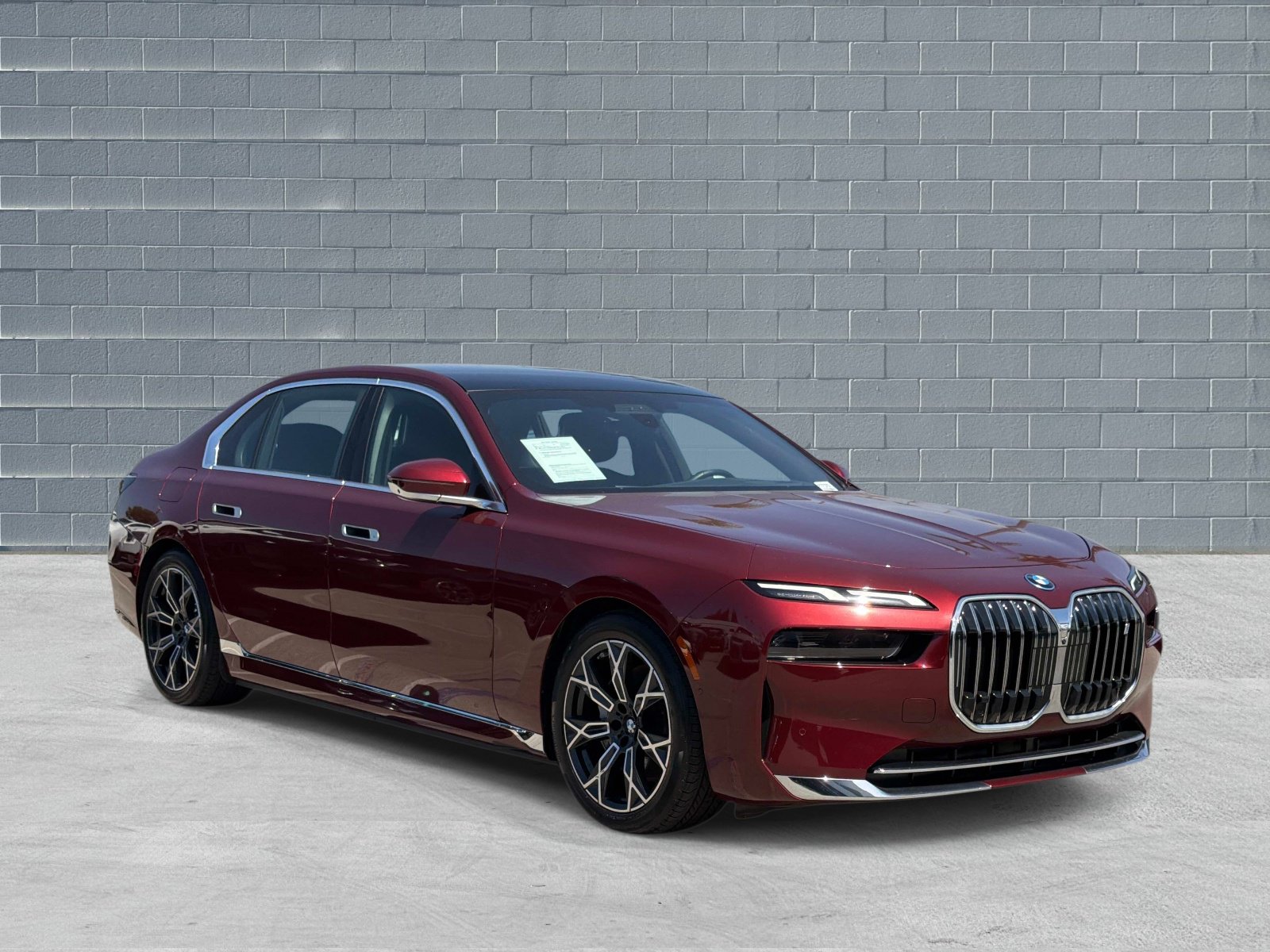 Used 2026 BMW i7 eDrive50 RWD image 1