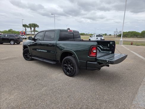 New 2026 RAM 1500 Laramie AWD/4WD image 27