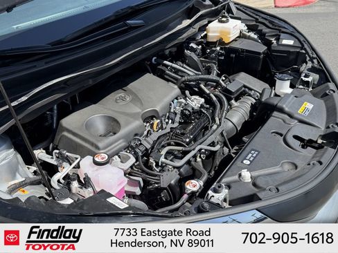 Certified 2025 Toyota Sienna LE FWD image 29