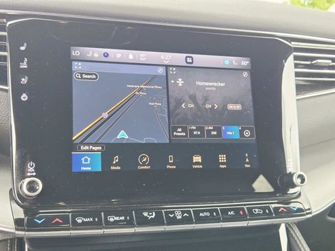 Used 2024 Jeep Wagoneer Series II w/ Convenience Group I AWD/4WD image 33