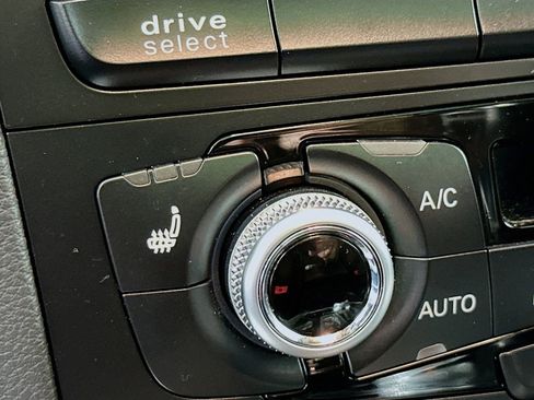 Used 2017 Audi Q5 2.0T Premium Plus w/ Technology Package AWD/4WD image 21