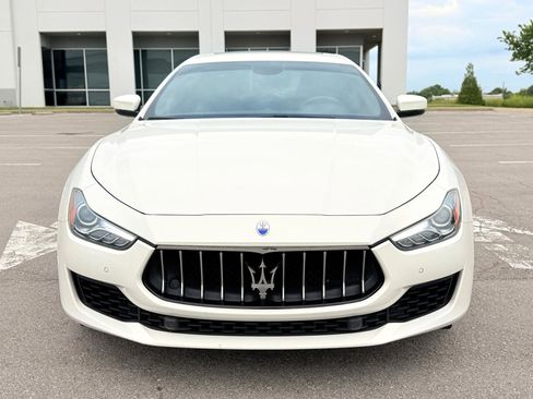 Used 2019 Maserati Ghibli image 2