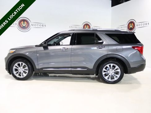 Used 2021 Ford Explorer Limited w/ Equipment Group 301A AWD/4WD image 70