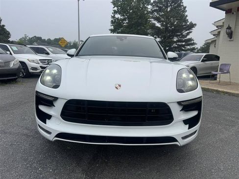 Used 2018 Porsche Macan GTS AWD/4WD image 2