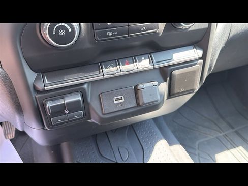 Used 2019 Chevrolet Silverado 1500 Custom w/ Custom Value Package AWD/4WD image 21