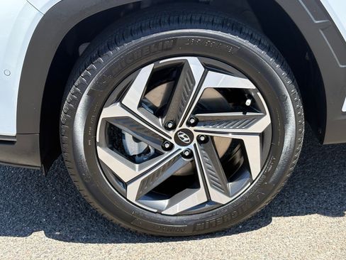 Used 2022 Hyundai Tucson Limited w/ Cargo Package AWD/4WD image 10