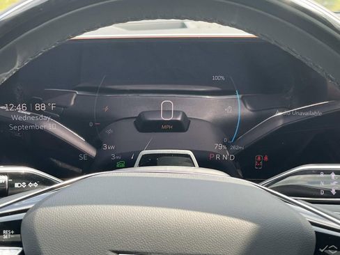 New 2026 Cadillac Lyriq Premium Luxury image 30