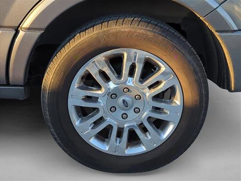 Used 2014 Ford Expedition Limited w/ Equipment Group 301A image 6
