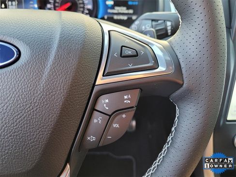 Used 2023 Ford Edge ST image 29