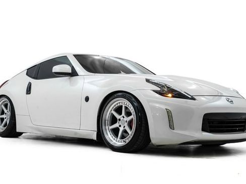 Used 2016 Nissan 370Z Touring Sport Mode with Many image 6