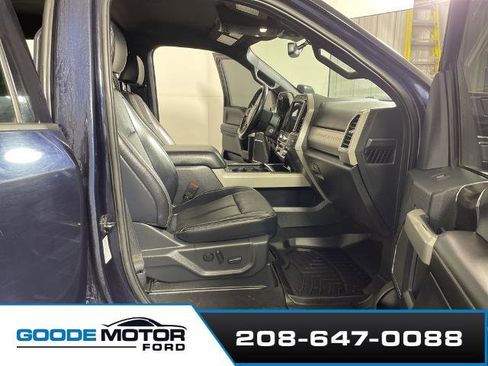 Certified 2022 Ford F350 Lariat w/ Black Appearance Package image 22