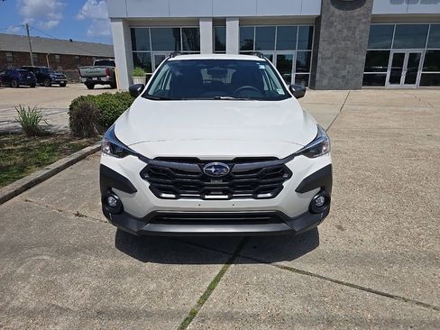 Used 2024 Subaru Crosstrek 2.0i Premium image 12