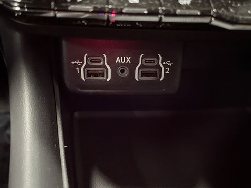 Used 2024 Dodge Durango GT AWD/4WD image 22