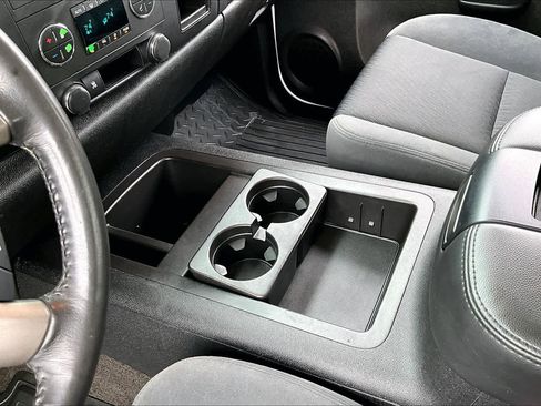 Used 2009 Chevrolet Silverado 1500 LT w/ Power Pack Plus RWD image 16
