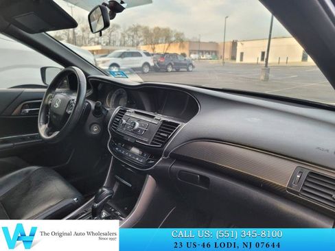 Used 2017 Honda Accord Sport Special Edition image 15