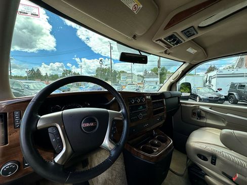 Used 2014 GMC Savana 1500 image 13