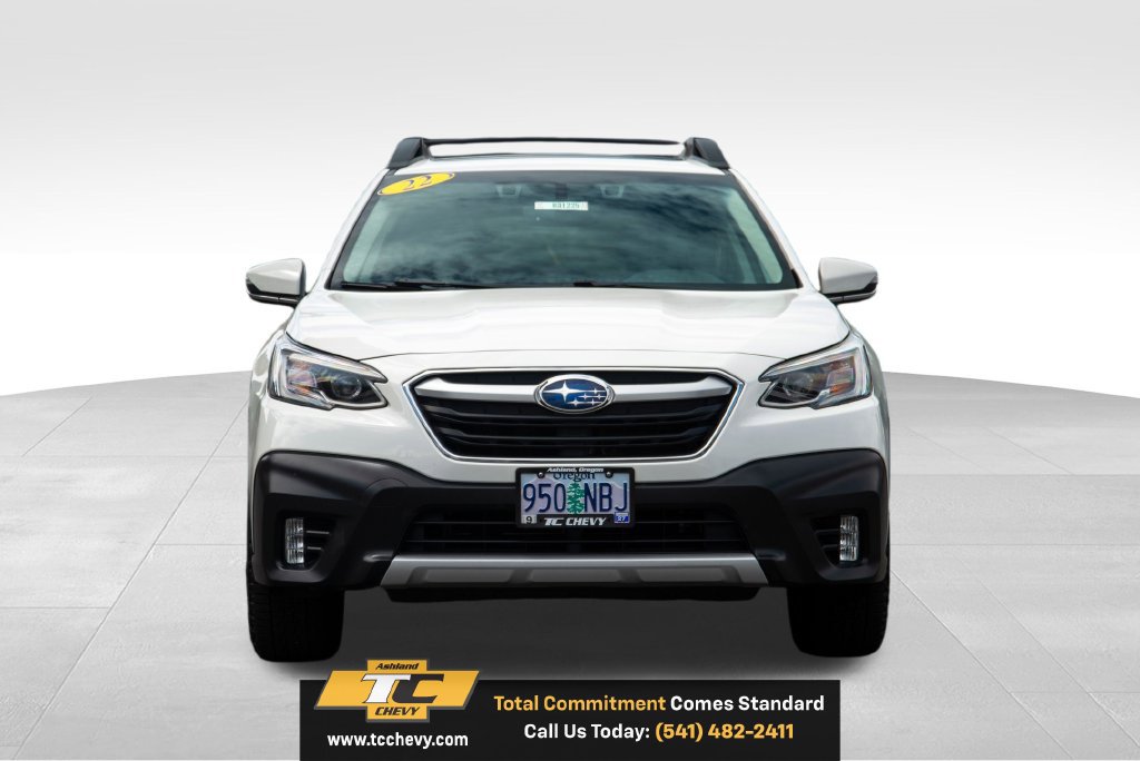 Used 2022 Subaru Outback Limited AWD/4WD image 2