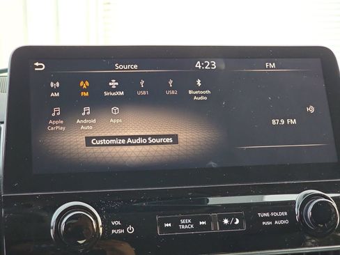 Used 2024 Nissan Armada SL w/ Captain's Chairs Package image 31