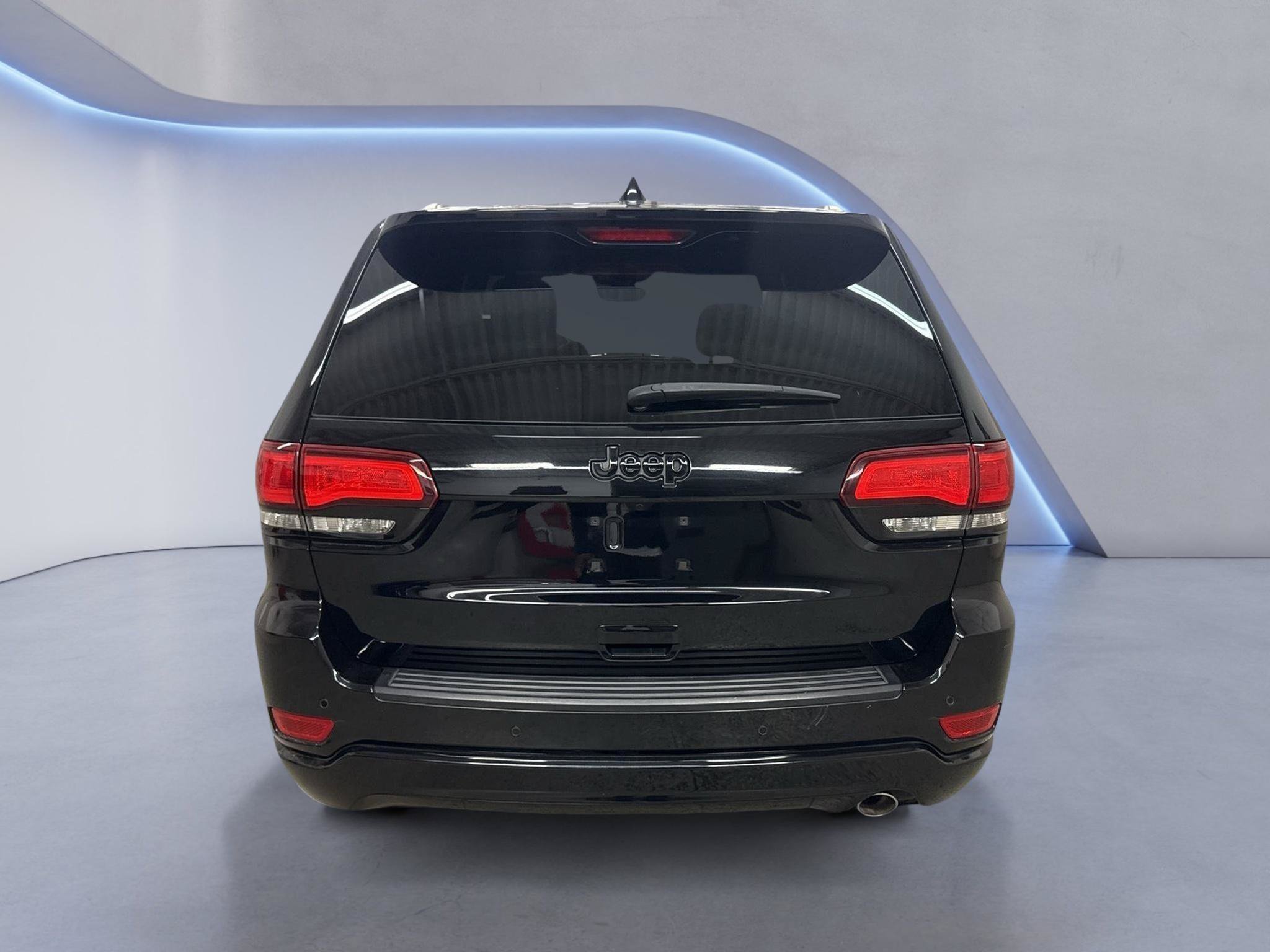Used 2019 Jeep Grand Cherokee Altitude RWD image 7