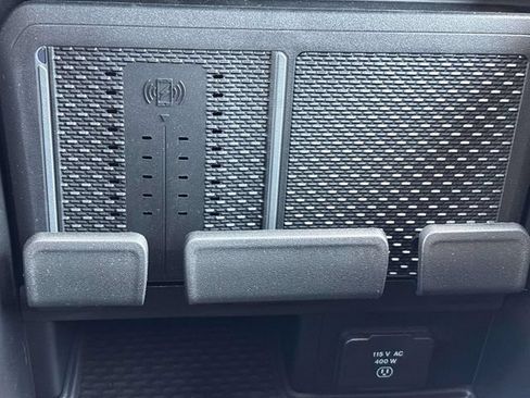 New 2026 RAM 1500 4x4 Crew Cab image 14