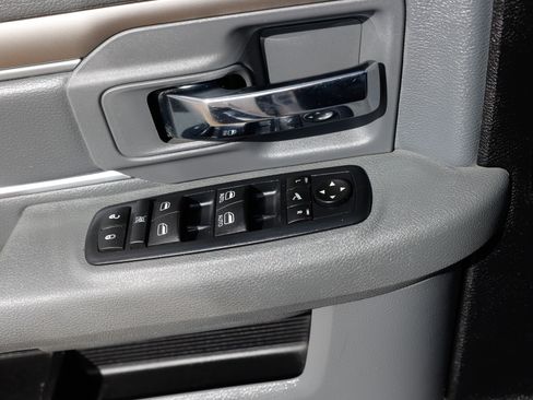 Used 2016 RAM 3500 Lone Star image 46