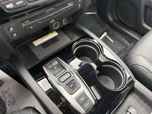 Used 2019 Honda Pilot Elite image 26