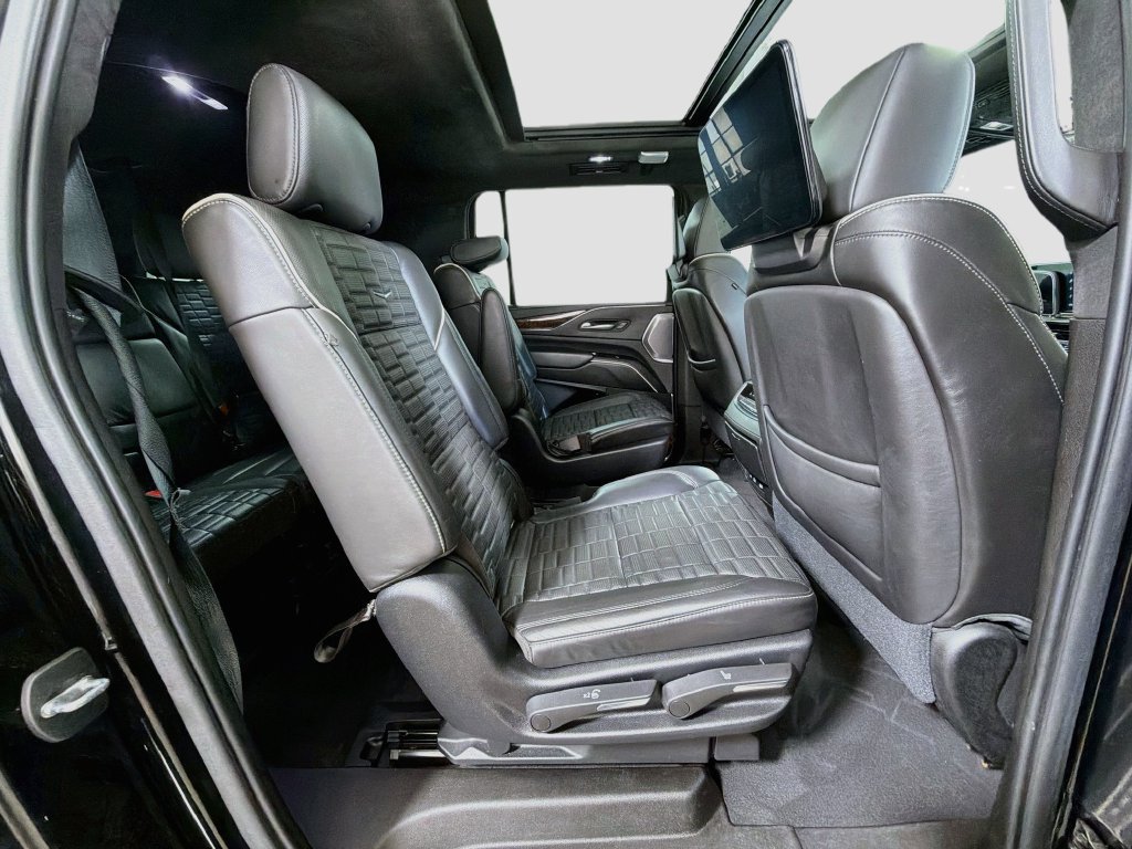 Used 2021 Cadillac Escalade ESV Sport Platinum AWD/4WD image 31