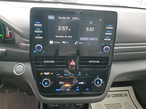 Used 2021 Hyundai Ioniq SE image 18