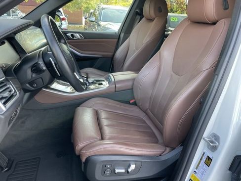 Certified 2022 BMW X5 xDrive40i image 6