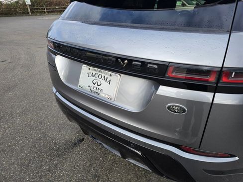 Used 2020 Land Rover Range Rover Evoque SE image 13